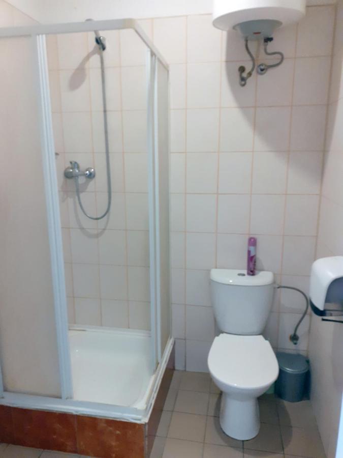 Kambariu Nuoma - Neveronys Saurida Buitenkant foto